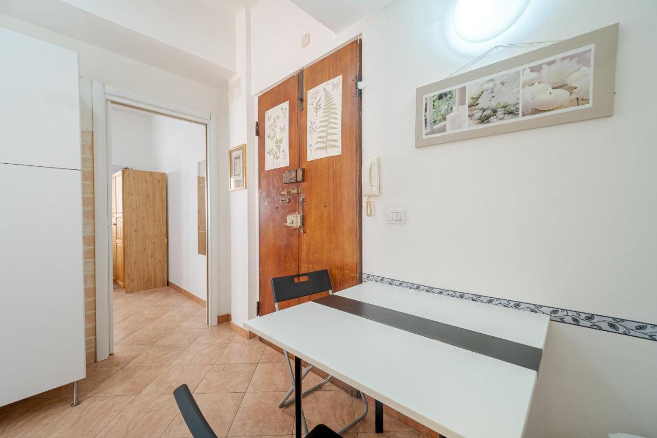 Borgoratti Comfortable Apartment Genoa Ngoại thất bức ảnh
